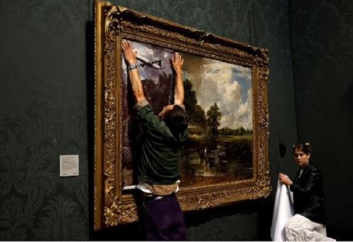 حمله وندال ها به آثار هنری