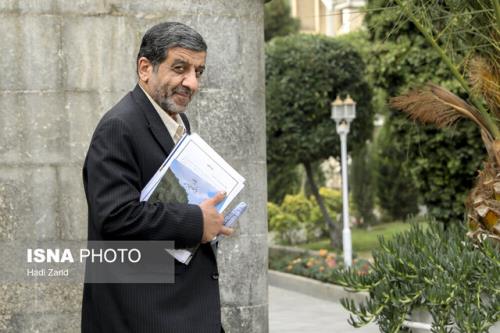 ضرغامی: بهترین راه برای حل مشکلات کشور گفت و گو است