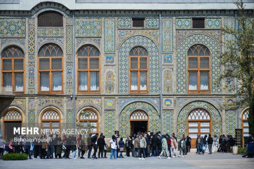 درب ورودی کوچه تکیه دولت باز شد