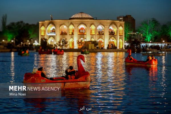 سرمایه گذاران محور توسعه گردشگری و صنایع دستی هستند