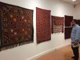 صنایع دستی تركمنستان در خانه هنرمندان نمایش داده شد
