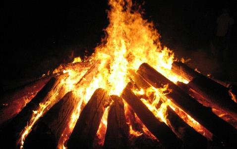 جشن سده یادآور همبستگی، آشتی و همدلی است